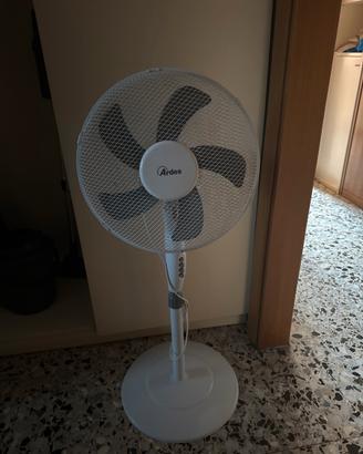 Ventilatore a piantana ardes