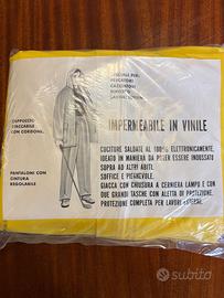 Completo Impermeabile in vinile