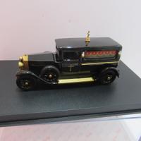 FIAT 519 CARRO FUNEBRE + BARA 1924 SCALA 1/43 RIO
