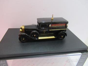FIAT 519 CARRO FUNEBRE + BARA 1924 SCALA 1/43 RIO