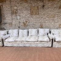 Divano lunghezza 2,40 cm cuscini in piuma d'oca
