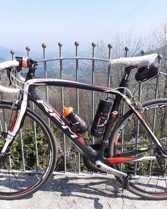 Bici corsa full carbonio 