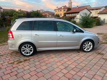 Opel Zafira 1.7 CDTI 110CV Cosmo 7posti