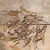 chiodi  fatti a mano