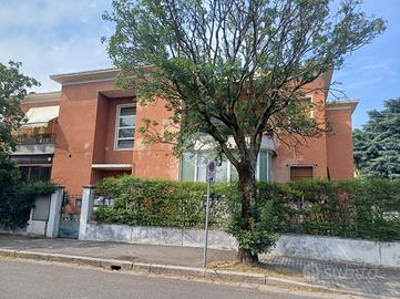5 LOCALI A BRESCIA