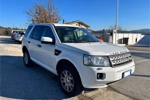 LAND ROVER Freelander 2.2 SD4 HSE 4x4