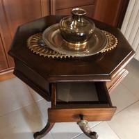 TAVOLINO OTTAGONALE