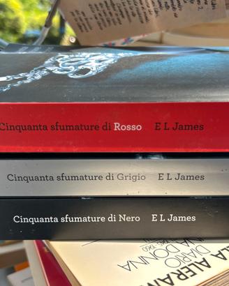 Cinquanta sfumature di rosso, grigio e nero
