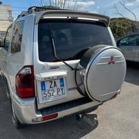 Pajero mitsubishi