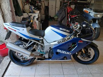 gsxr 1000 del 2002