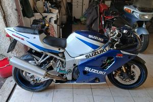 gsxr 1000 del 2002