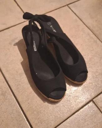 Scarpe con zeppa