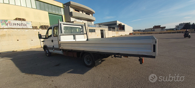 Iveco daily 7 posti + cassone MAXI