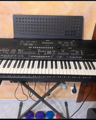 Tastiera Yamaha PSR 1700
