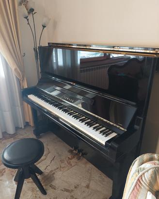 pianoforte verticale yamaha