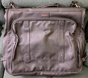 borsa porta abito in pelle