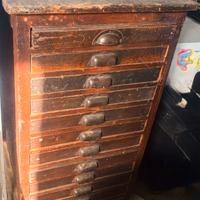 cassettiera da tipografo vintage.