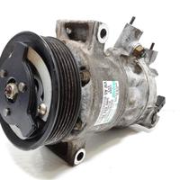 COMPRESSORE A/C VOLKSWAGEN Maggiolino Serie 5N0820