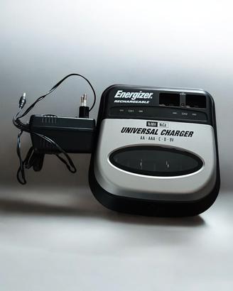 Caricabatterie universale Energizer 