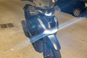 honda sh 125 nero sport 2023