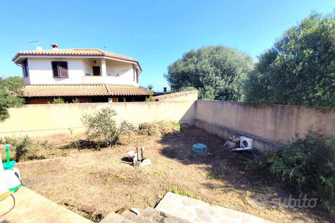 PORZIONE DI BIFAMILIARE A SANT'ANTIOCO - Vista 6