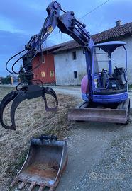 Escavatore Komatsu PC28UU