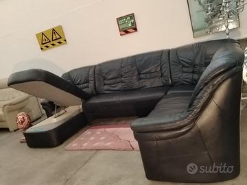AMPIO divano angolare in vera pelle ! CONSEGNA !