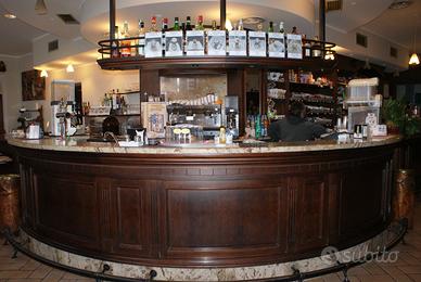 Arredamento bar tabacchi, attrezzature tavoli sedi