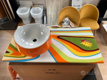 Piano e lavabo in ceramica