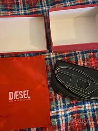 Borsa Diesel nera Stile urban, super trendy