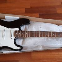 CHITARRA ELETTRICA