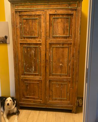 Armadio in legno