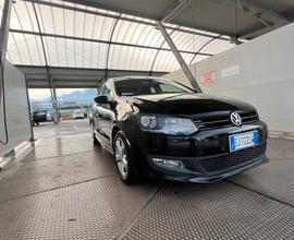 Vendesi Volkswagen Polo 2012 1.6 tdi 90cv