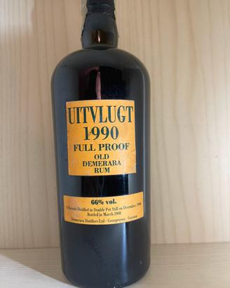 RUM DEMERARA UITVLUGT 1990 - VELIER