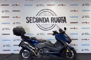 Yamaha T Max 530