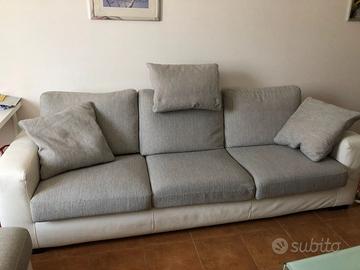 Divano 3 posti con pouf contenitore