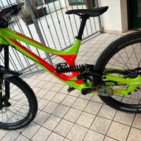 Specialized Demo 8 downhill 2017