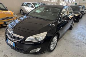 Opel Astra 1.4 Turbo 140CV 5 porte Cosmo