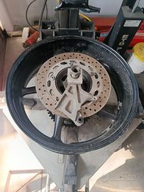 CERCHIO POSTERIORE YAMAHA FZ8