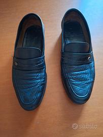 SCARPE NERE PER UOMINI
