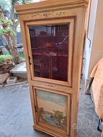 angolo laccato