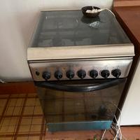 Forno a gas indesit