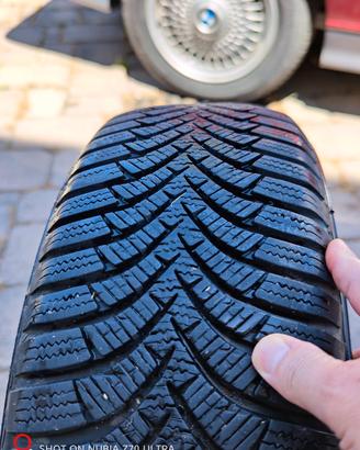 4 gomme invernali per auto 