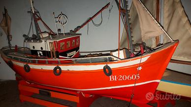 modellino peschereccio 