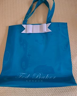 borsa verde con fiocco