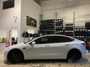 Cerchi Tesla raggio 20 NUOVI cod.98235