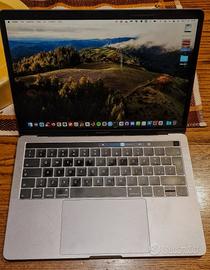 MacBook Pro 13" 2019 Touch Bar - i5/8GB/256GB - 41