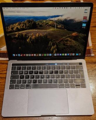 MacBook Pro 13" 2019 Touch Bar - i5/8GB/256GB - 41