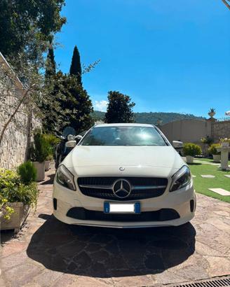 MERCEDES CLASSE A 180 BIANCA