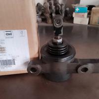 Cilindro con codice 84342333  presa di forza per t